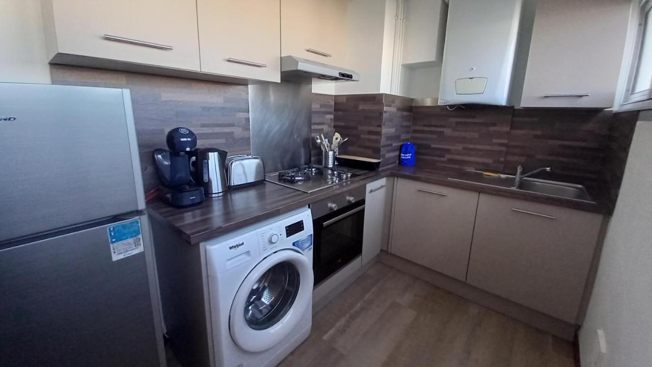 Trois Appartements Secteur Foncillon Plage รัวย็อง ภายนอก รูปภาพ