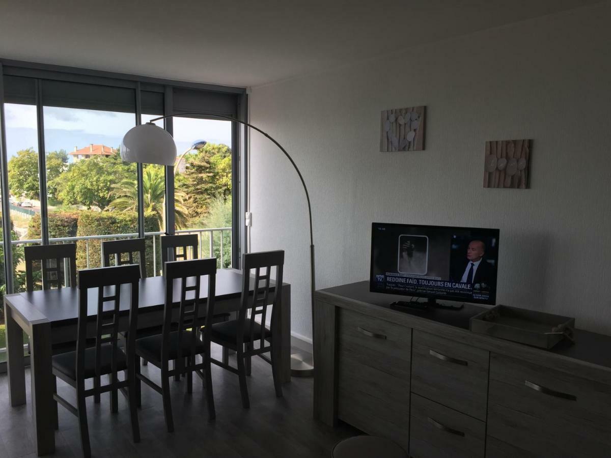 Trois Appartements Secteur Foncillon Plage รัวย็อง ภายนอก รูปภาพ
